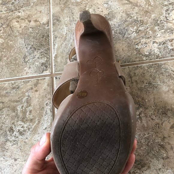 Jessica Simpson Heels - Picture 4 of 7